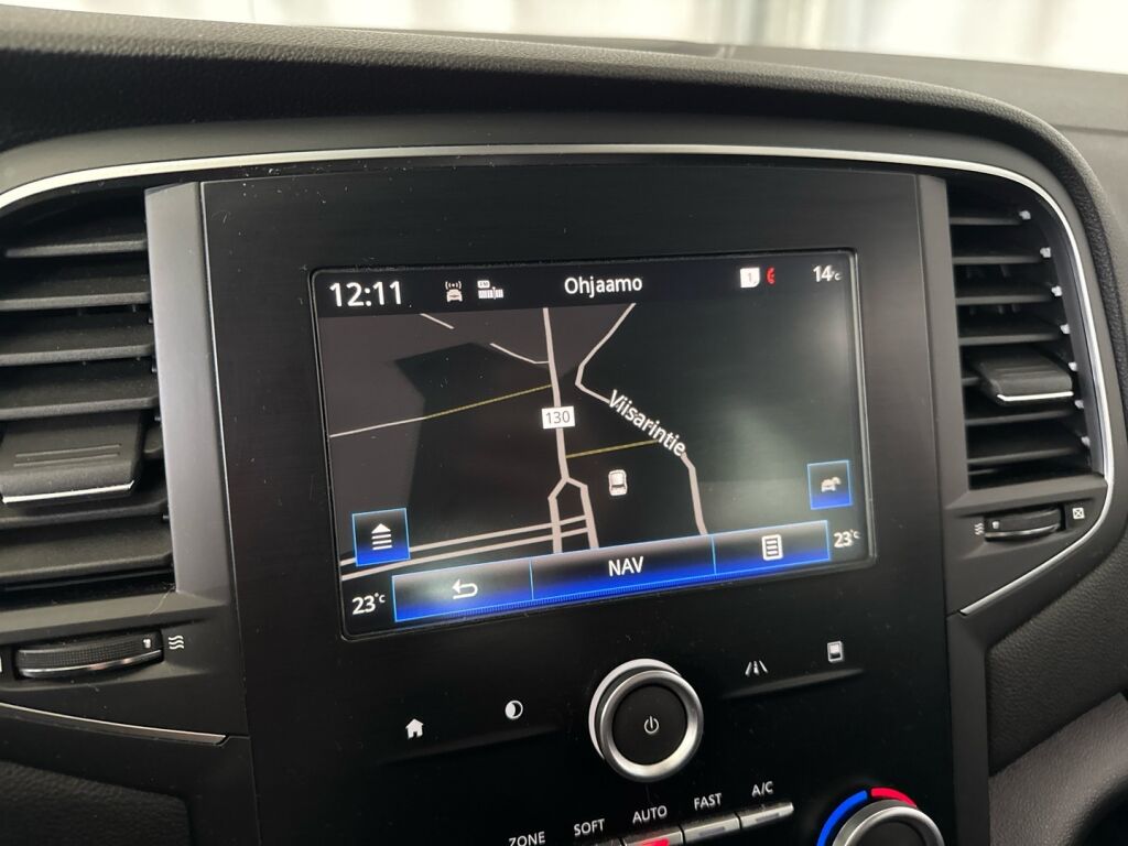 Renault Megane 2017 Punainen