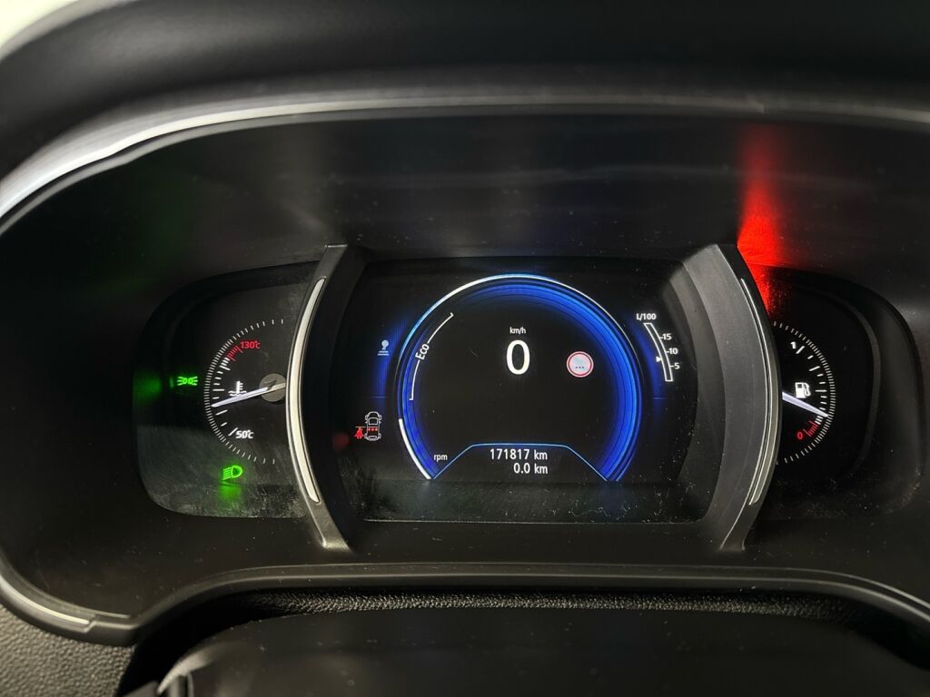 Renault Megane 2017 Punainen