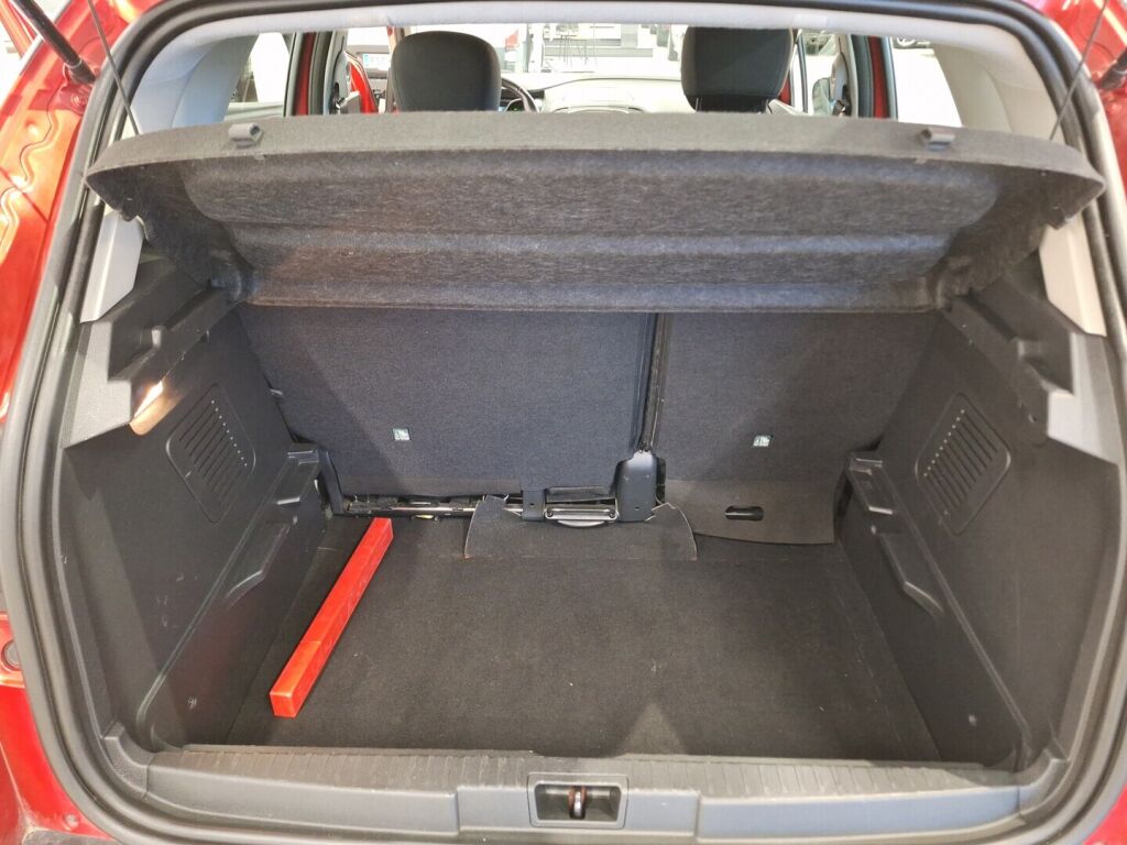 Renault Captur 2017 Punainen