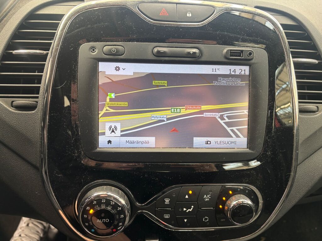 Renault Captur 2017 Punainen