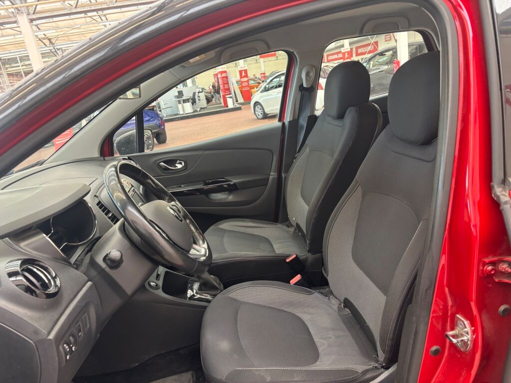 Renault Captur 2017 Punainen