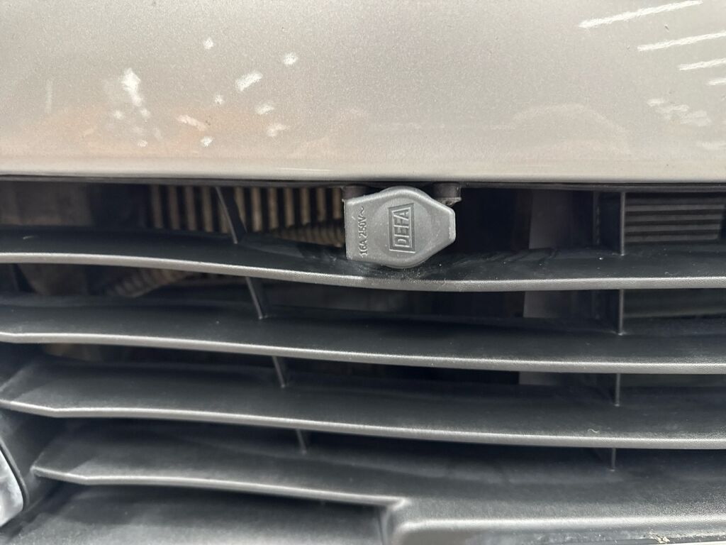 Renault Captur 2017 Harmaa