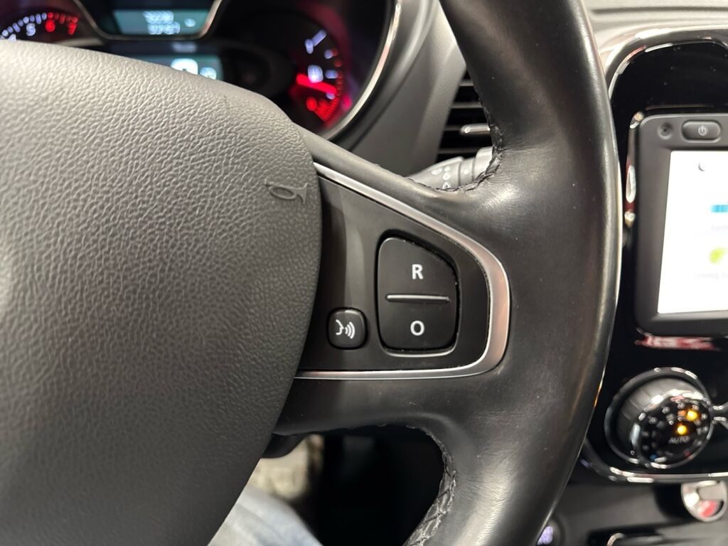 Renault Captur 2017 Harmaa