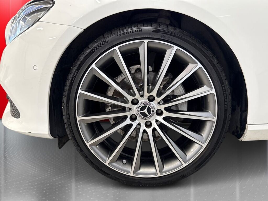 Mercedes-Benz E 2017 Valkoinen
