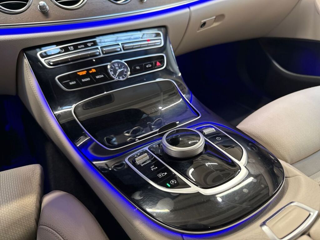 Mercedes-Benz E 2017 Valkoinen