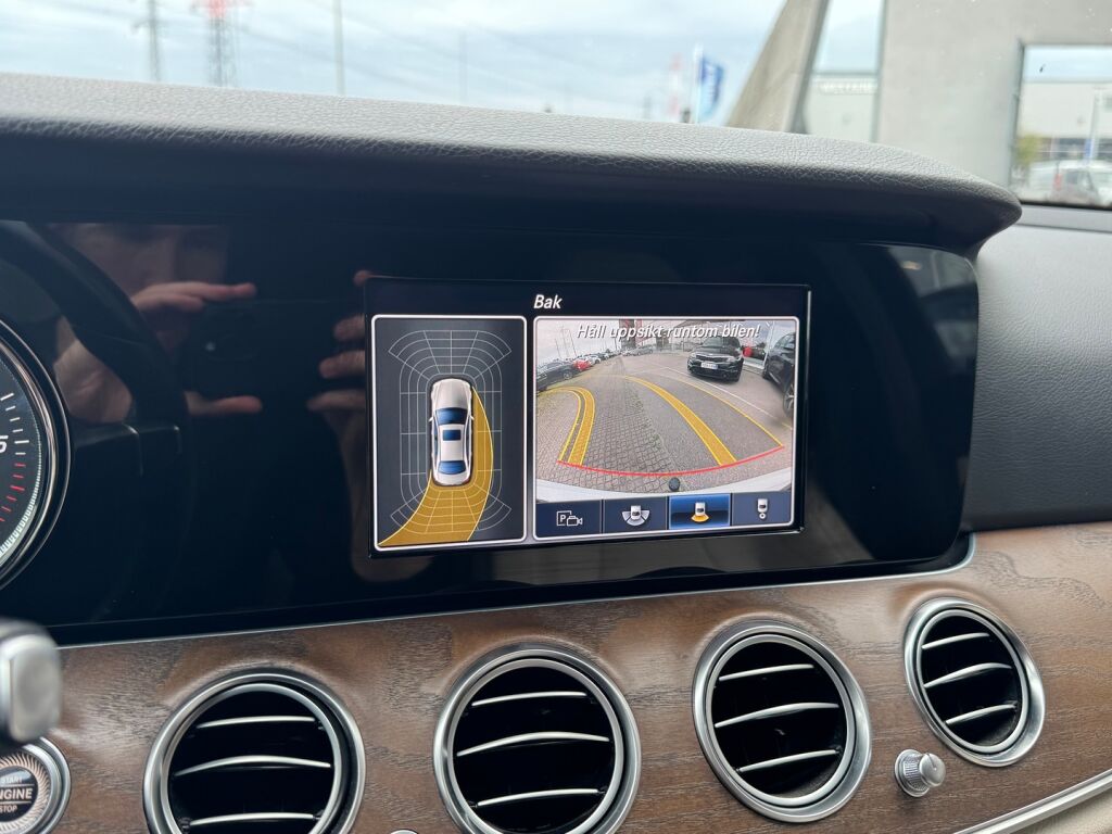 Mercedes-Benz E 2017 Valkoinen