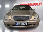 Mercedes-Benz C 2004 Ruskea (beige)