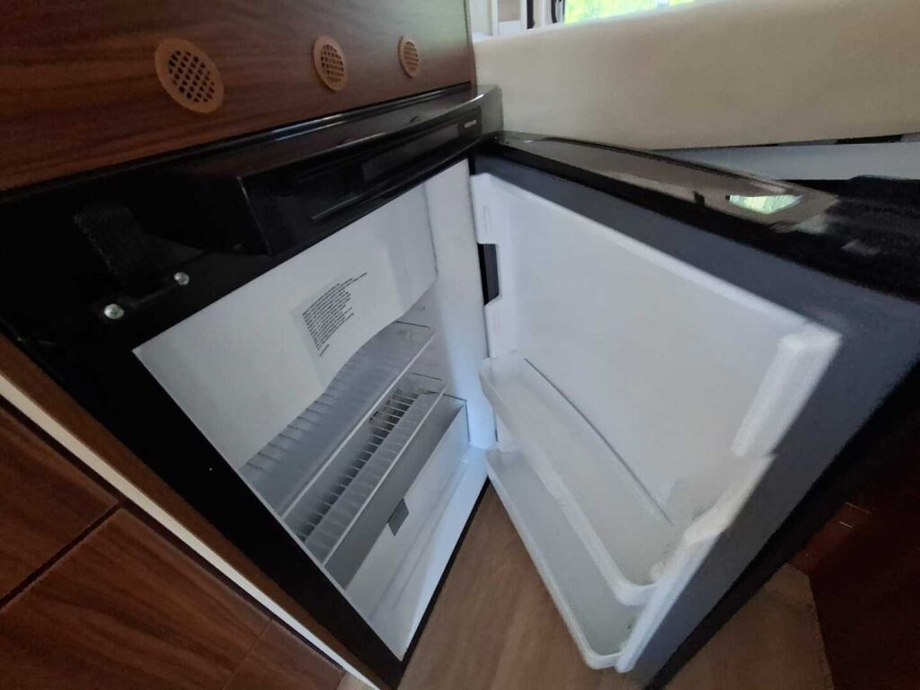 Adria TWIN 600 SP PLATINUM 2017 Hopea