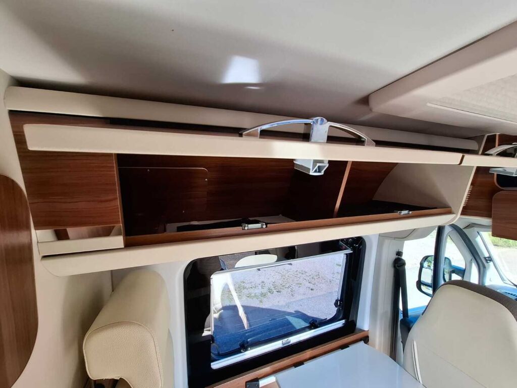 Adria TWIN 600 SP PLATINUM 2017 Hopea