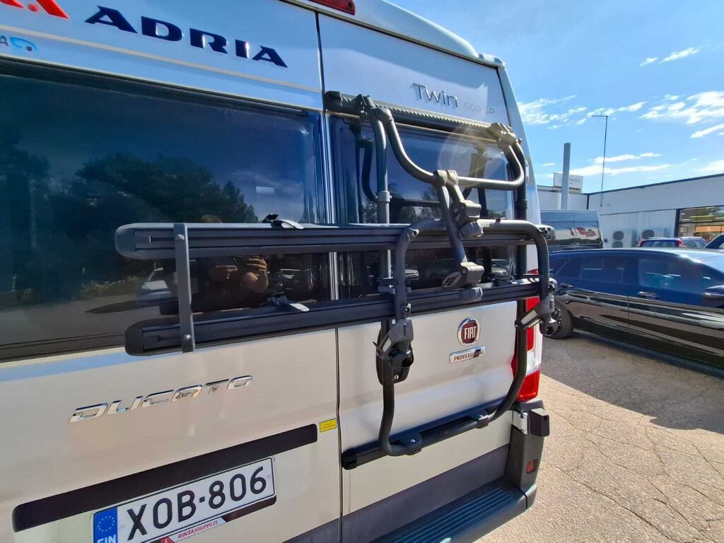 Adria TWIN 600 SP PLATINUM 2017 Hopea