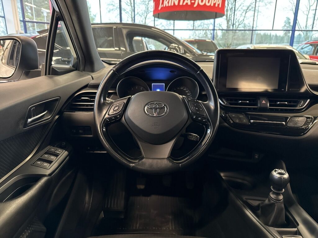 Toyota C-HR 2017 Valkoinen