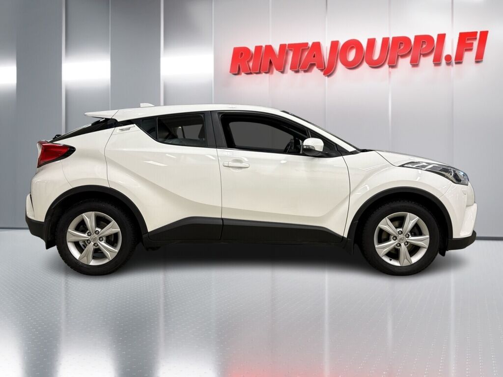 Toyota C-HR 2017 Valkoinen
