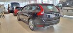 Volvo XC60 2017 Musta