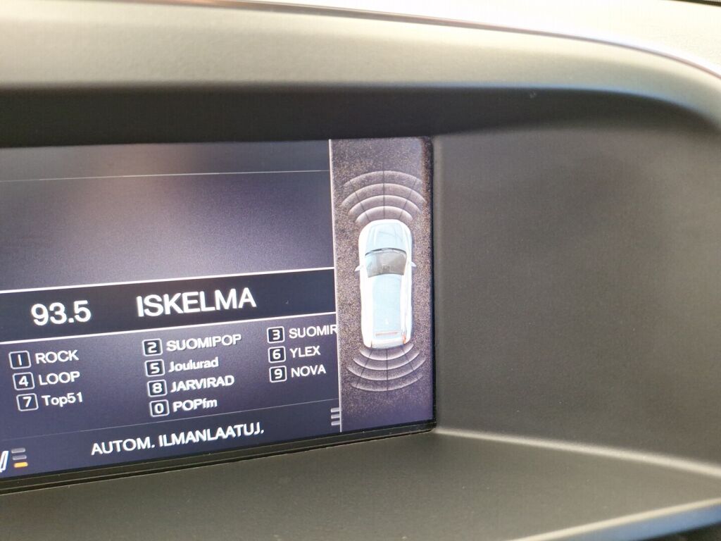 Volvo XC60 2017 Musta