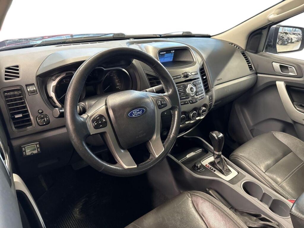 Ford Ranger 2013 Sininen