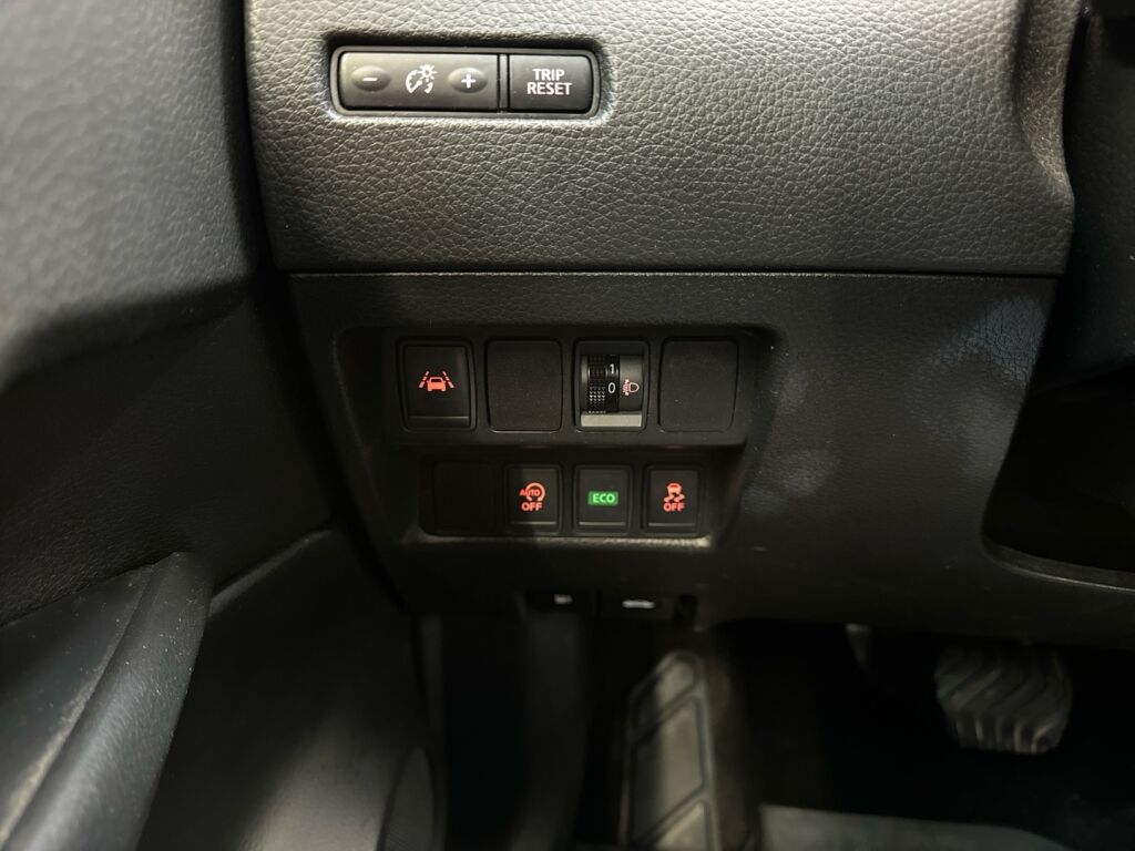 Nissan Qashqai 2017 Valkoinen