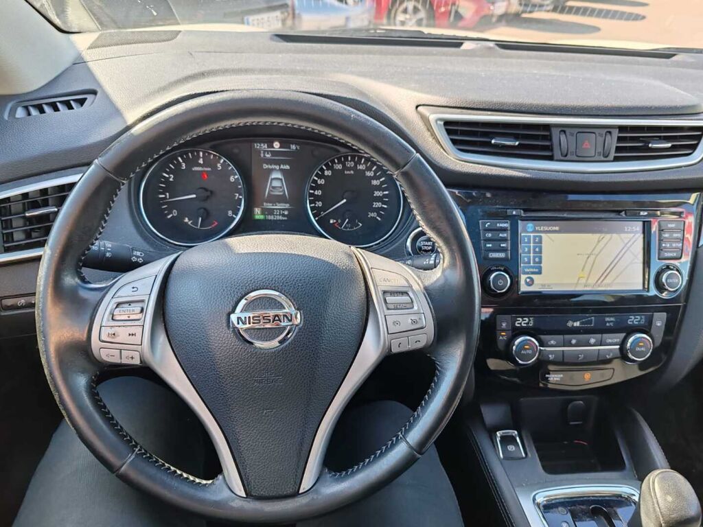 Nissan Qashqai 2017 Valkoinen