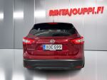 Nissan Qashqai 2017 Punainen