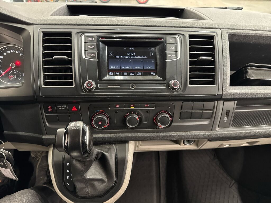Volkswagen Transporter 2017 Valkoinen