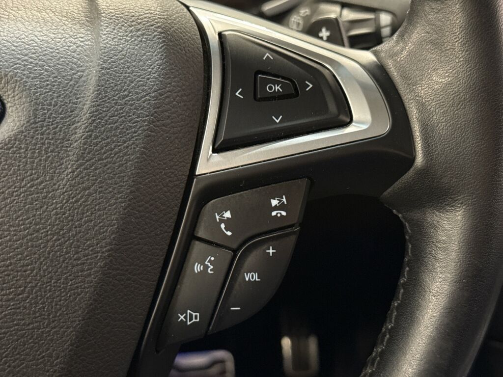 Ford Edge 2018 Valkoinen