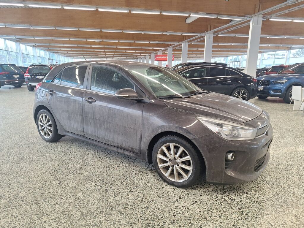 Kia Rio 2017 Ruskea (beige)