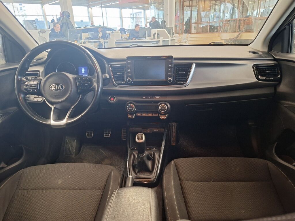 Kia Rio 2017 Ruskea (beige)