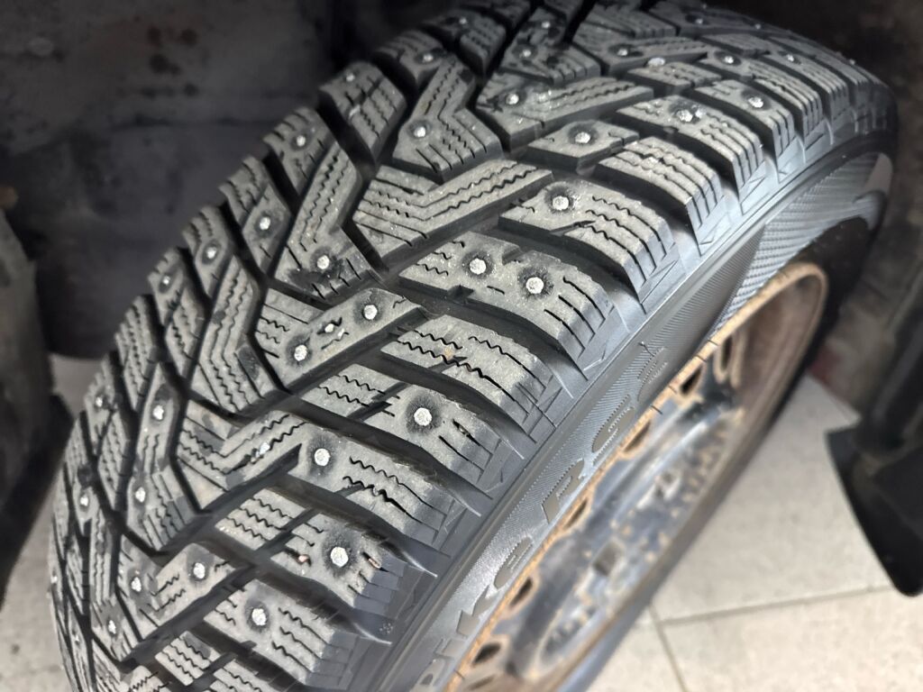 Toyota Corolla Verso 2003 Punainen