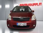 Toyota Corolla Verso 2003 Punainen