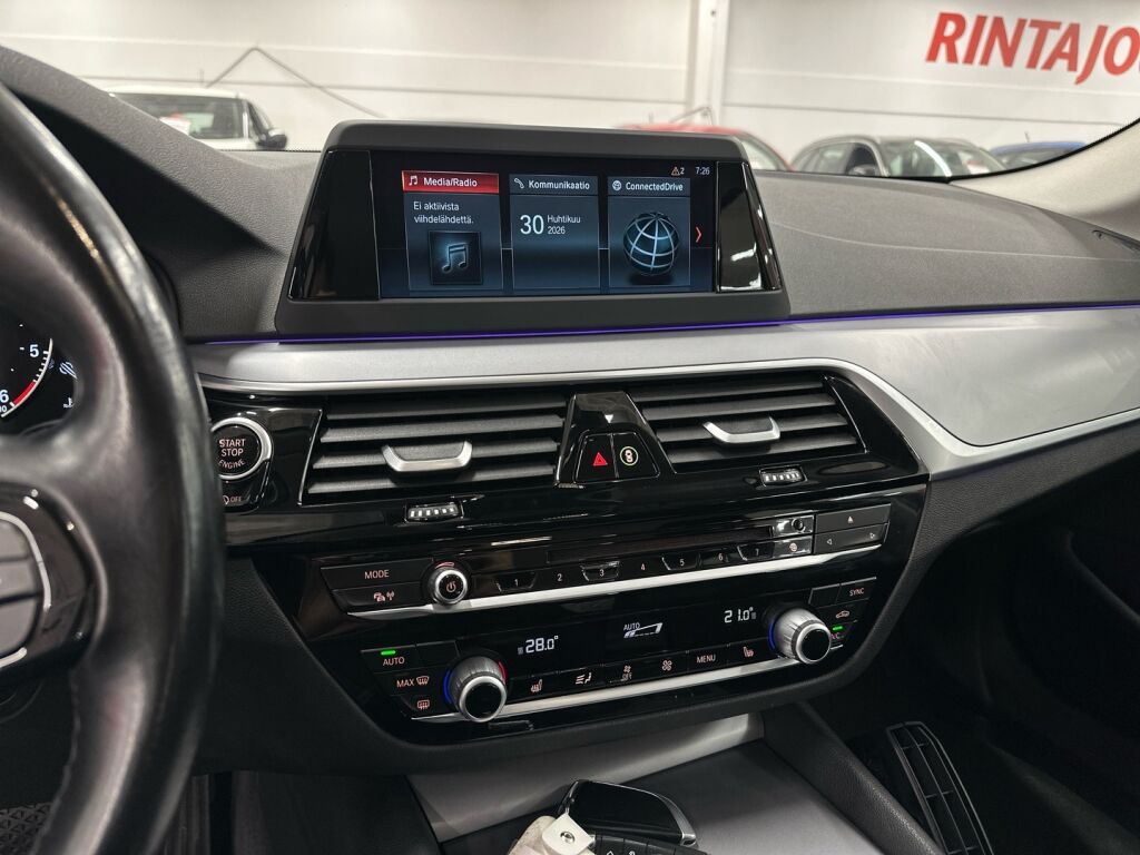 BMW 520 2018 Musta