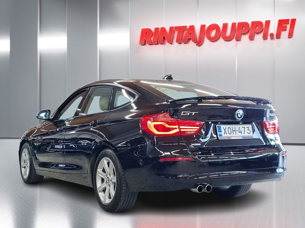 BMW 320 Gran Turismo 2017 Musta