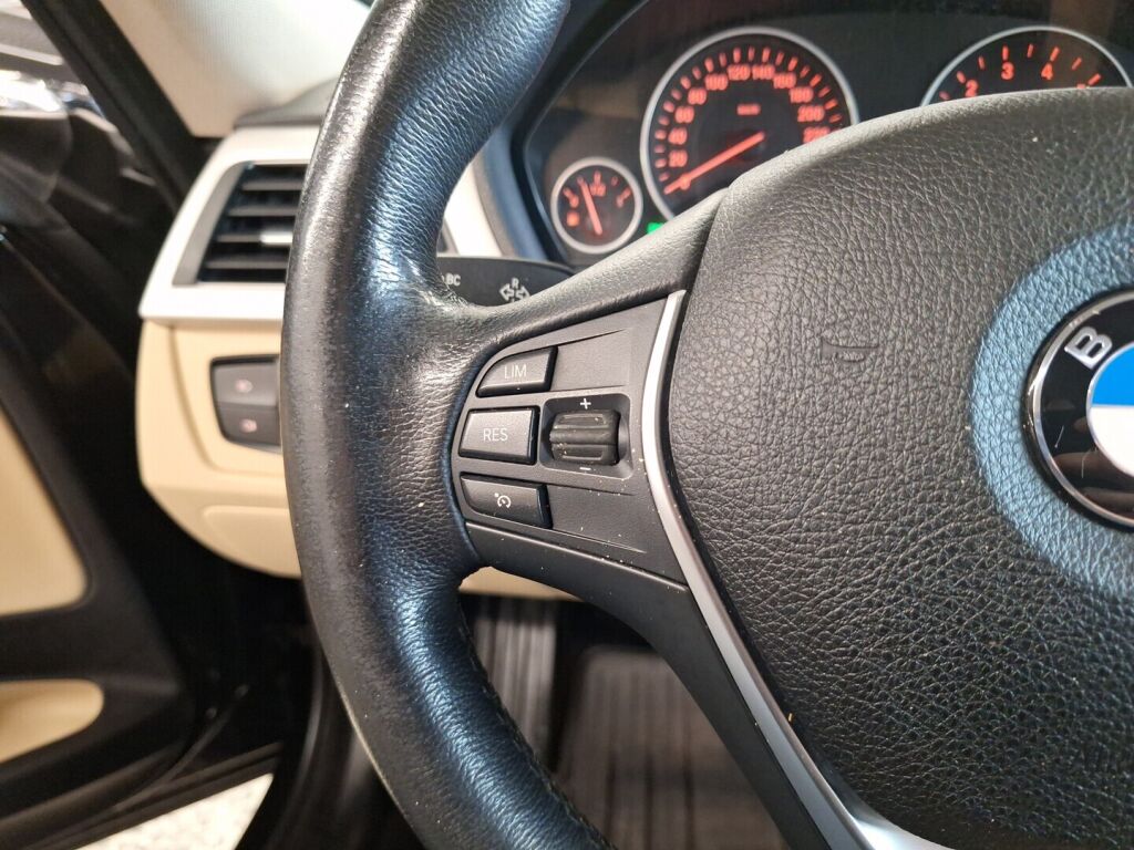 BMW 320 Gran Turismo 2017 Musta