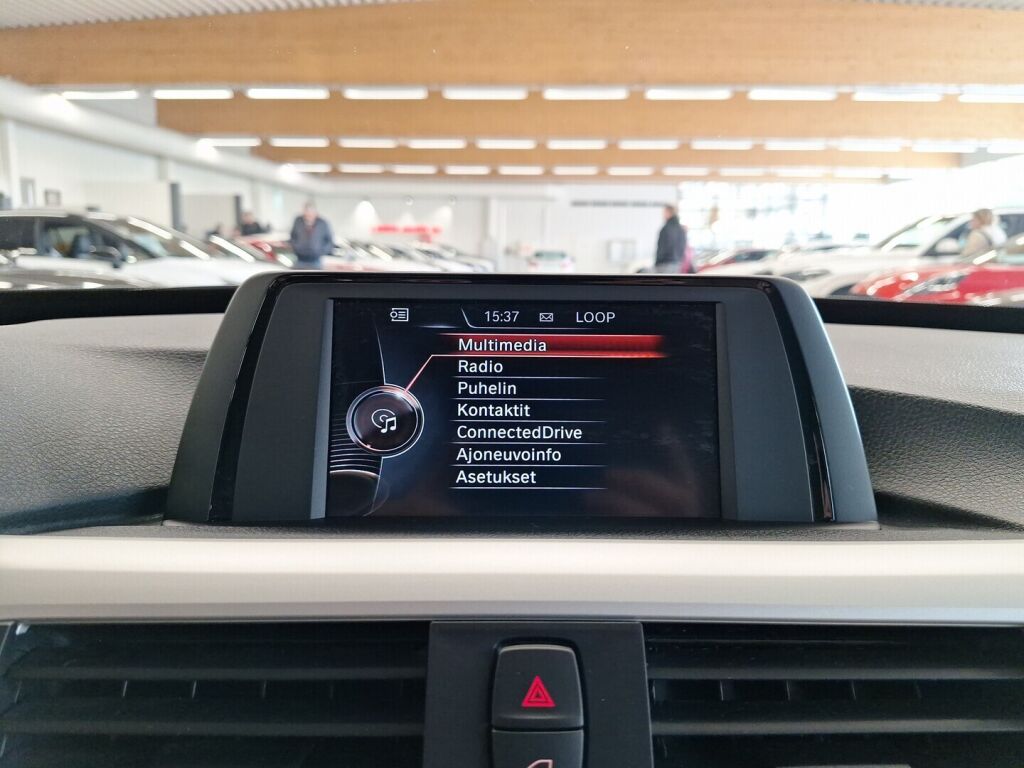 BMW 320 Gran Turismo 2017 Musta