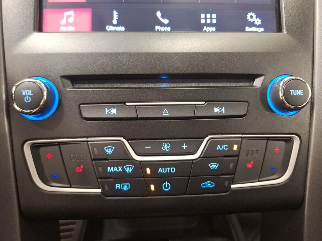 Ford Mondeo 2018 Sininen