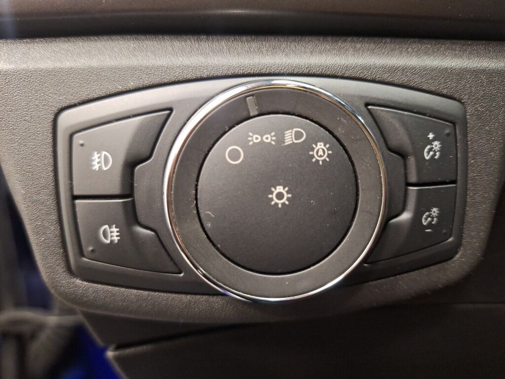 Ford Mondeo 2018 Sininen