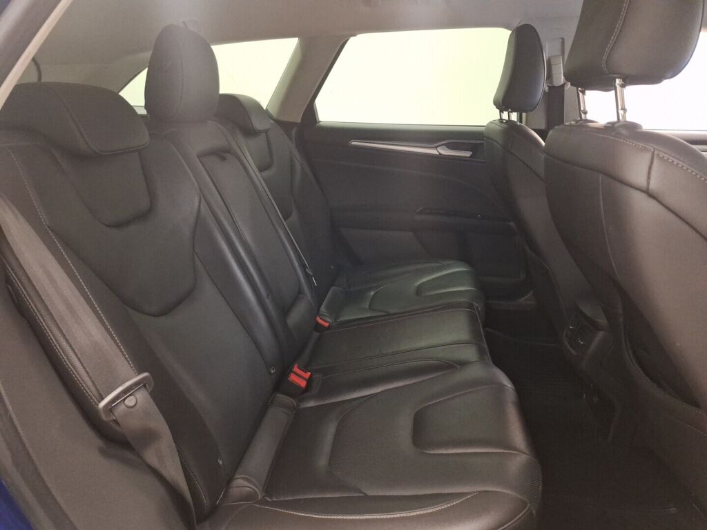 Ford Mondeo 2018 Sininen