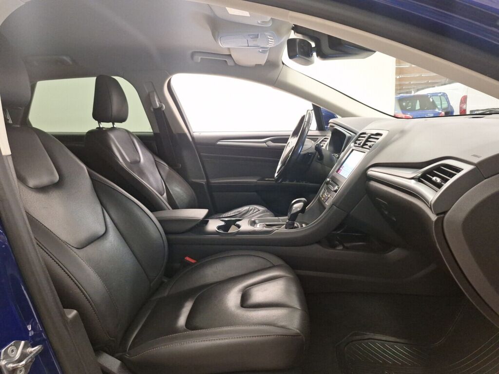 Ford Mondeo 2018 Sininen