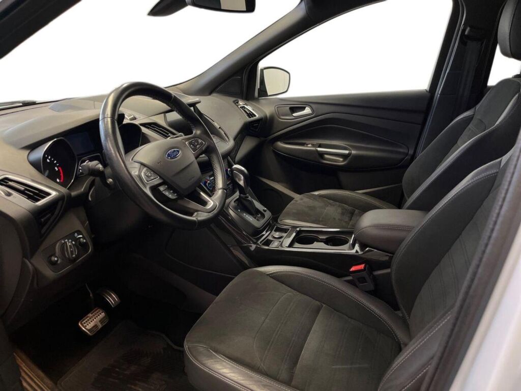Ford Kuga 2018 Valkoinen