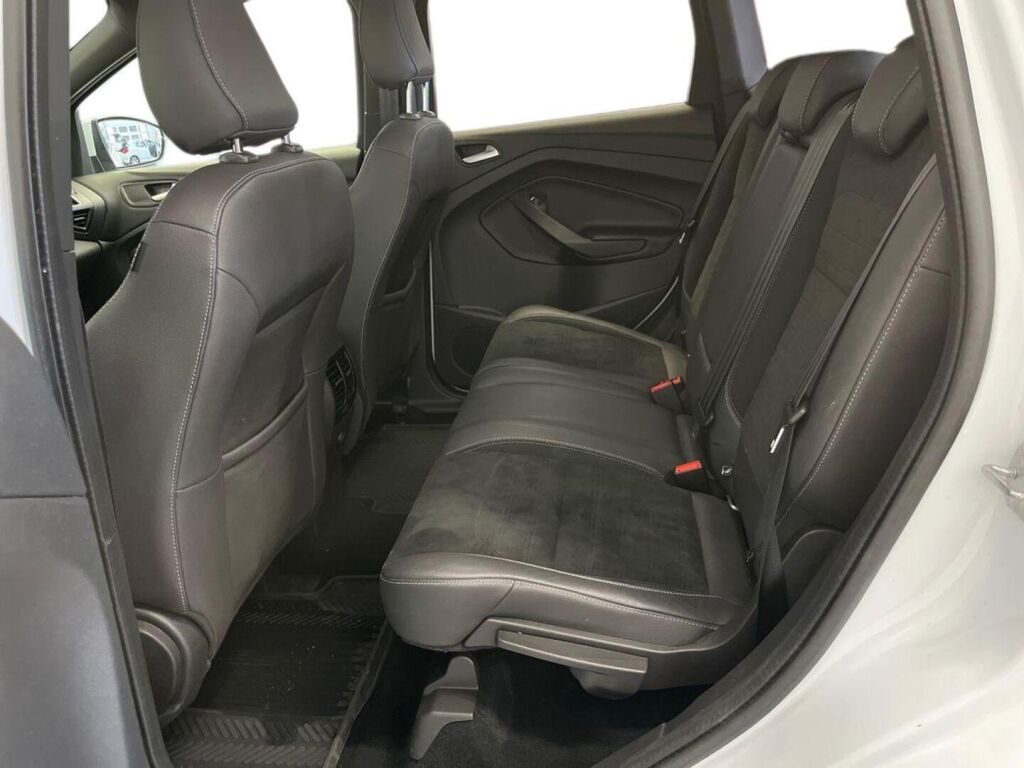 Ford Kuga 2018 Valkoinen