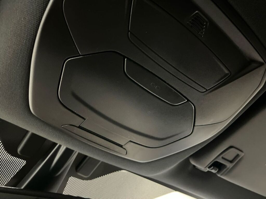 Ford Kuga 2018 Valkoinen