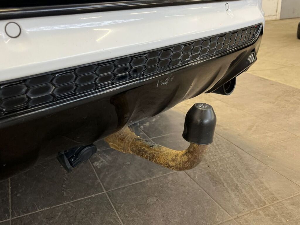 Ford Kuga 2018 Valkoinen