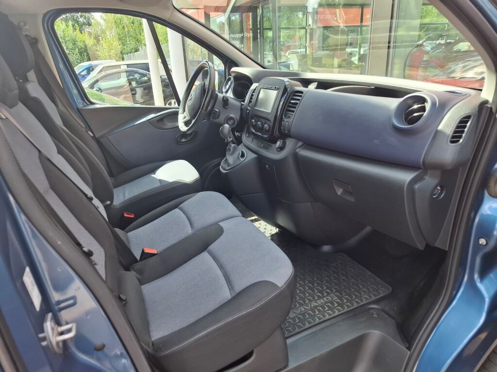 Opel Vivaro 2017 Sininen