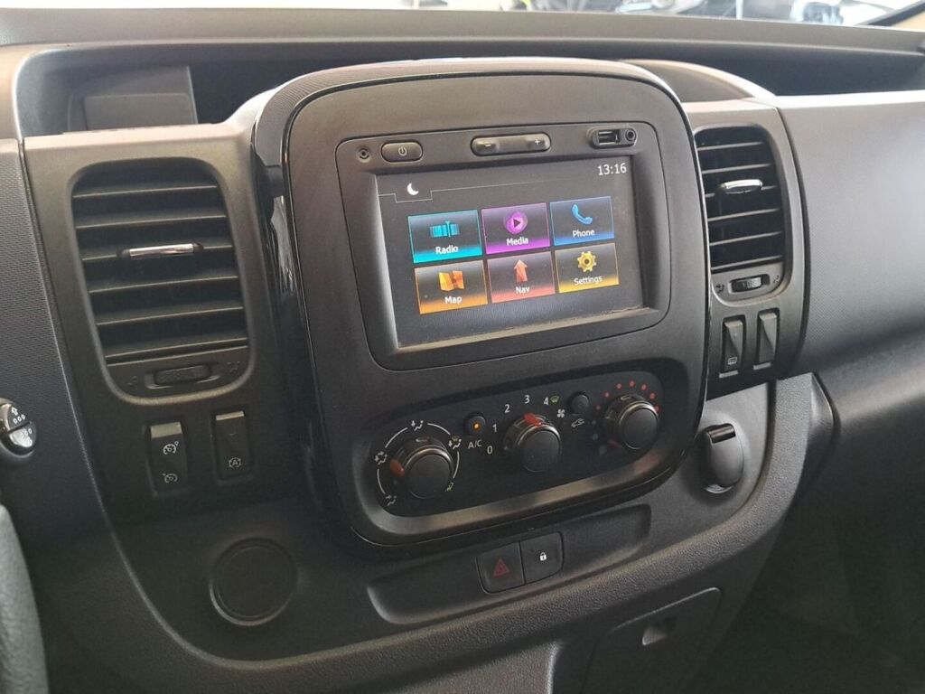 Opel Vivaro 2017 Sininen