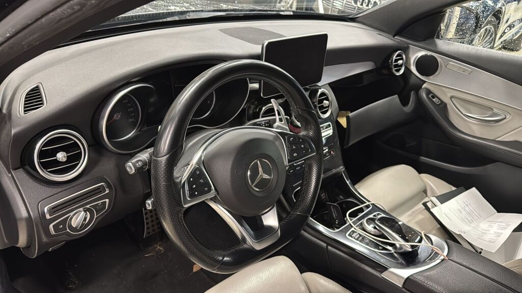 Mercedes-Benz C 2018 Musta