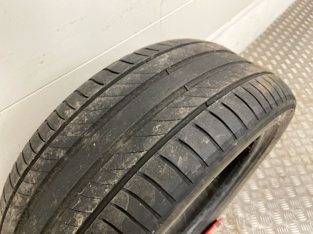 Mercedes-Benz C 2018 Musta