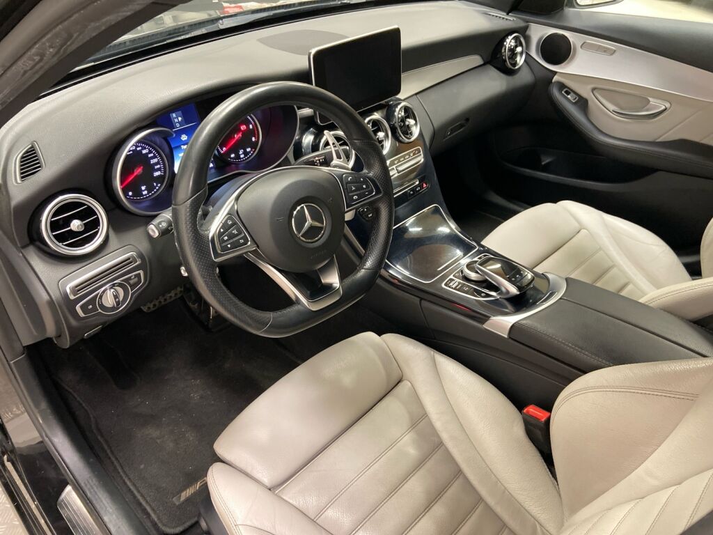 Mercedes-Benz C 2018 Musta