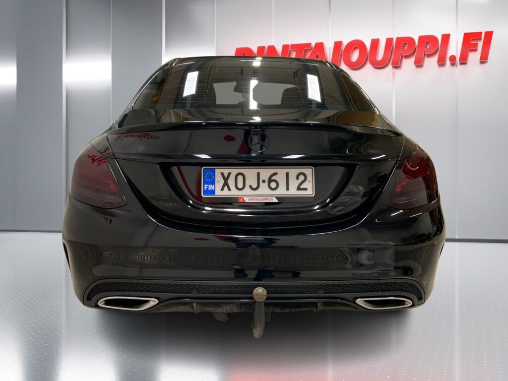 Mercedes-Benz C 2018 Musta
