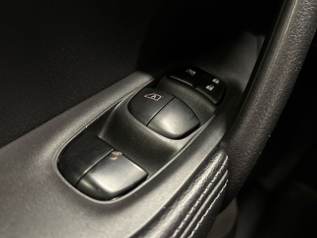 Nissan X-Trail 2017 Valkoinen