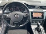 Volkswagen Passat 2018 Sininen