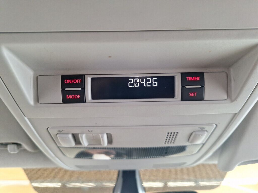 Volkswagen Transporter 2018 Musta