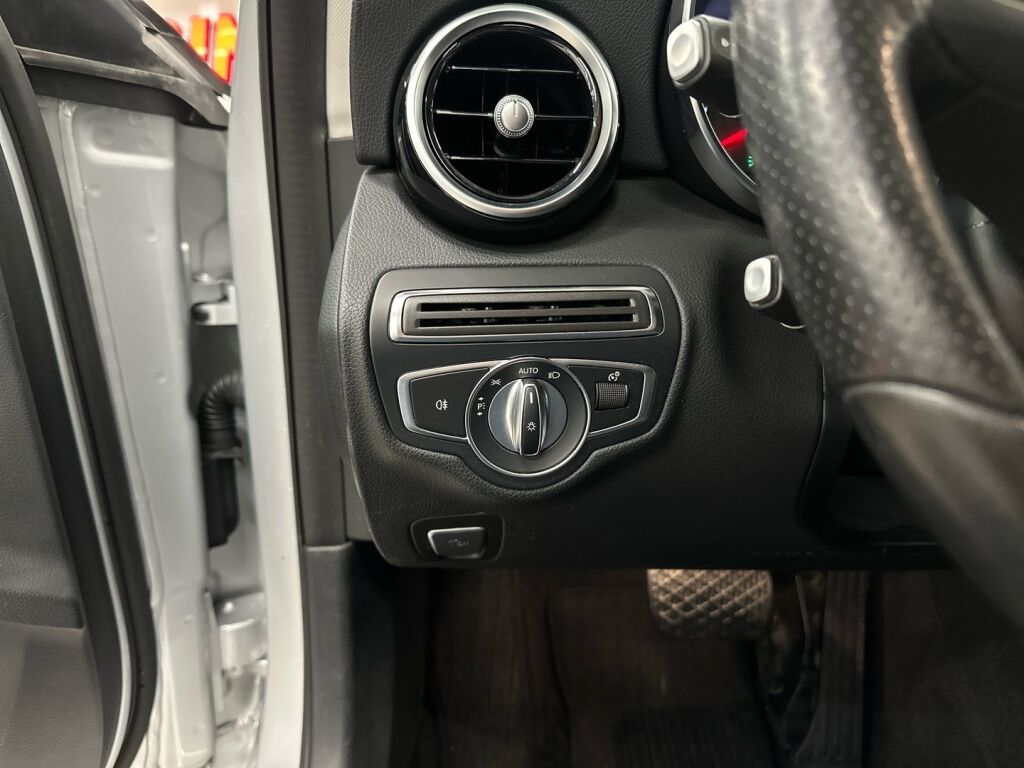 Mercedes-Benz C 2018 Harmaa